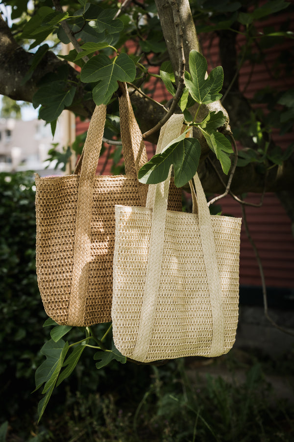 Shoreline-Straw Tote