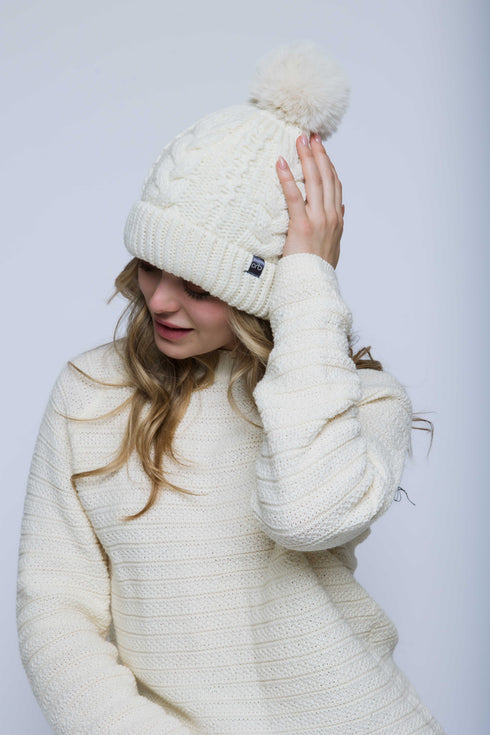 Marshmallow-Cabled Lined Beanie