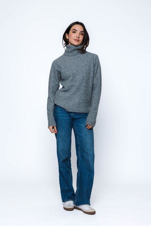 Aubrey-Turtleneck Sweater