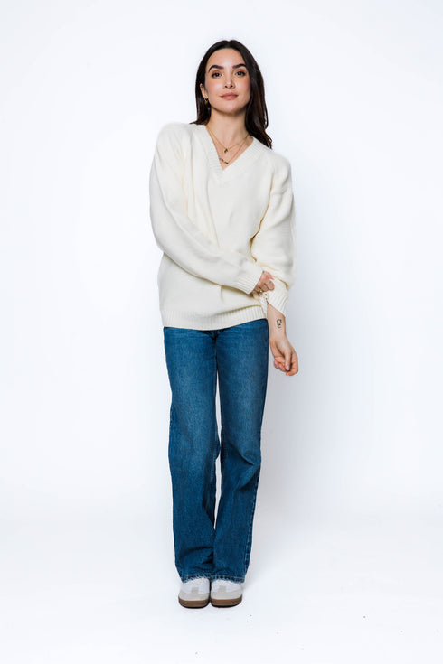 Leandra-Vee Neck Pullover
