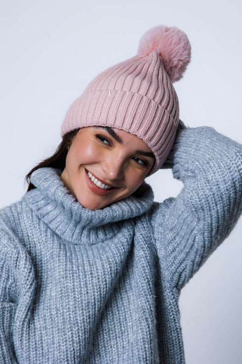 Apres-Knit Pom Beanie