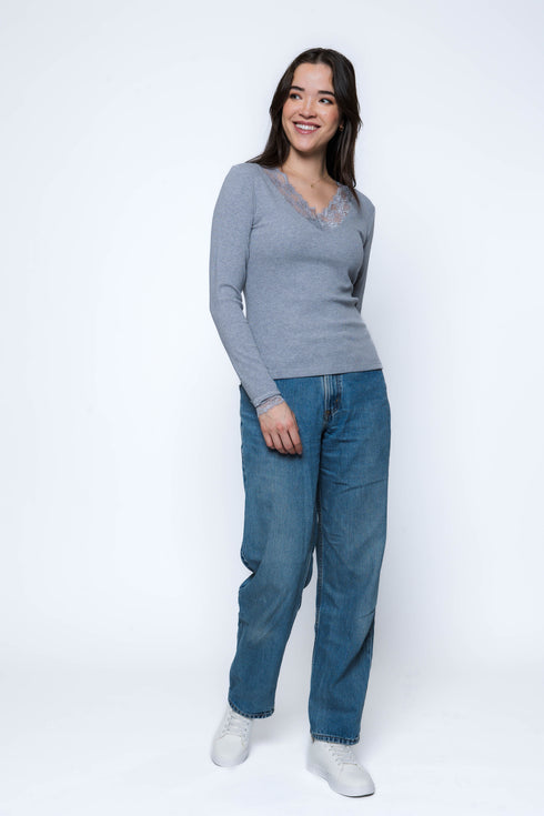 Lily-Lace trim Tee