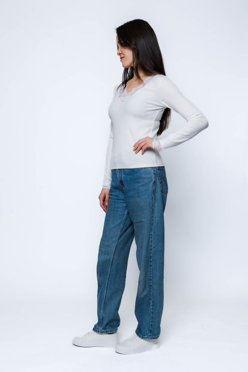 Lily-Lace trim Tee